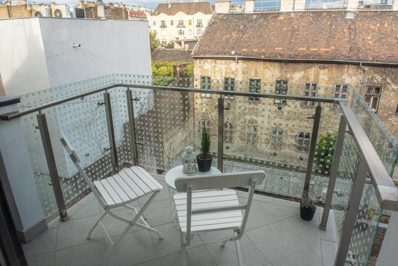 Dob36 Apartment With Free Private Parking And Balcony Budapeşte Dış mekan fotoğraf