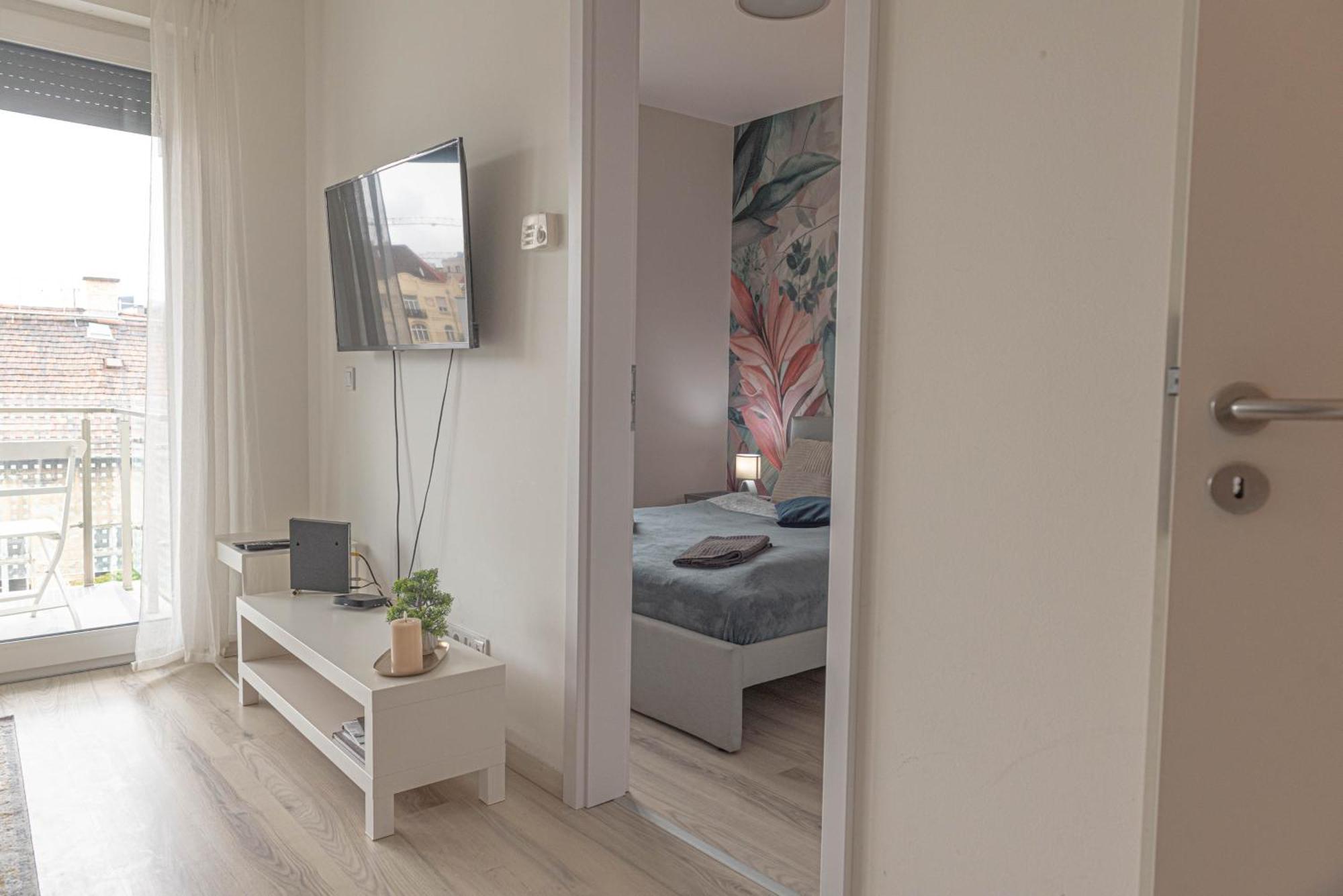 Dob36 Apartment With Free Private Parking And Balcony Budapeşte Dış mekan fotoğraf