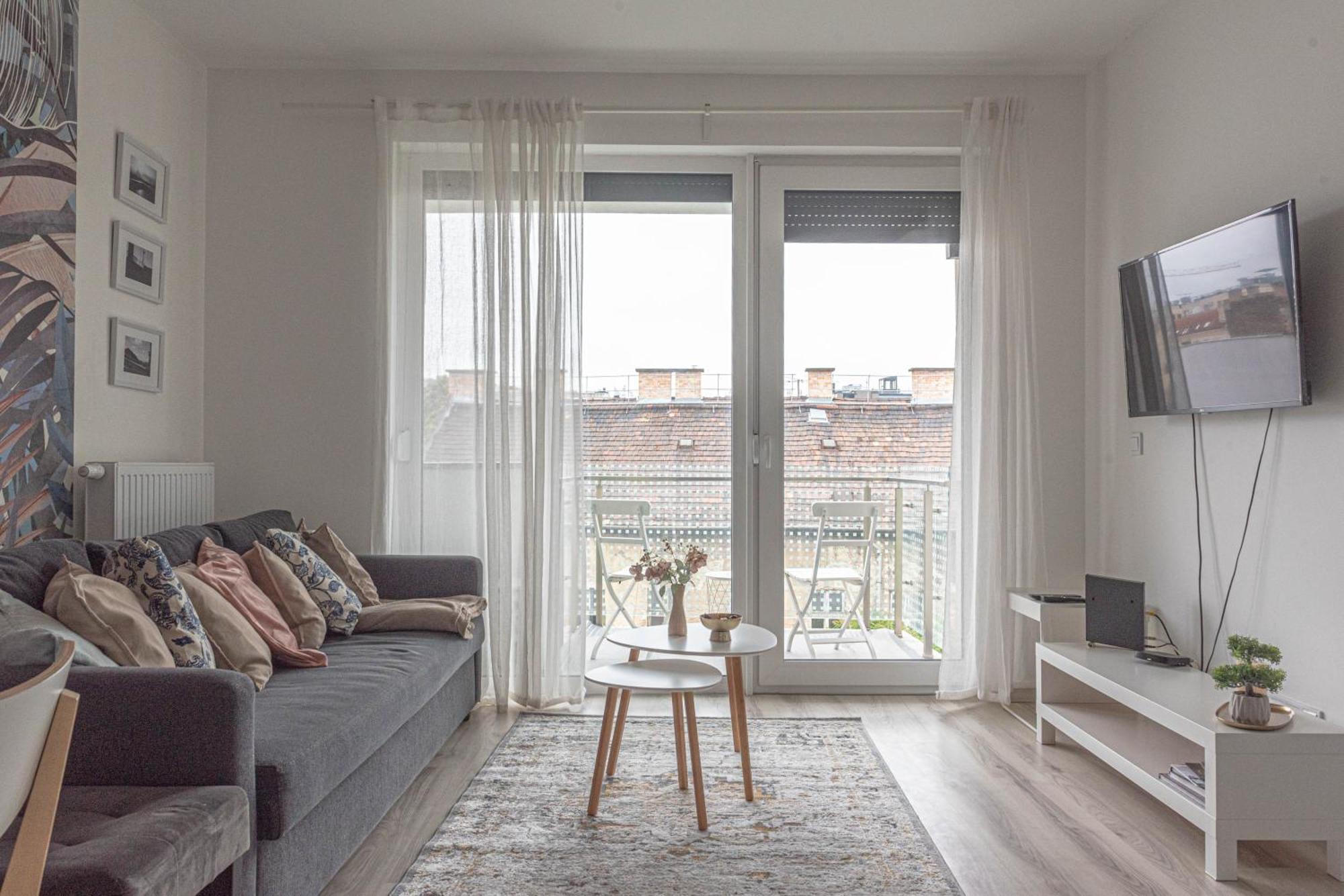 Dob36 Apartment With Free Private Parking And Balcony Budapeşte Dış mekan fotoğraf
